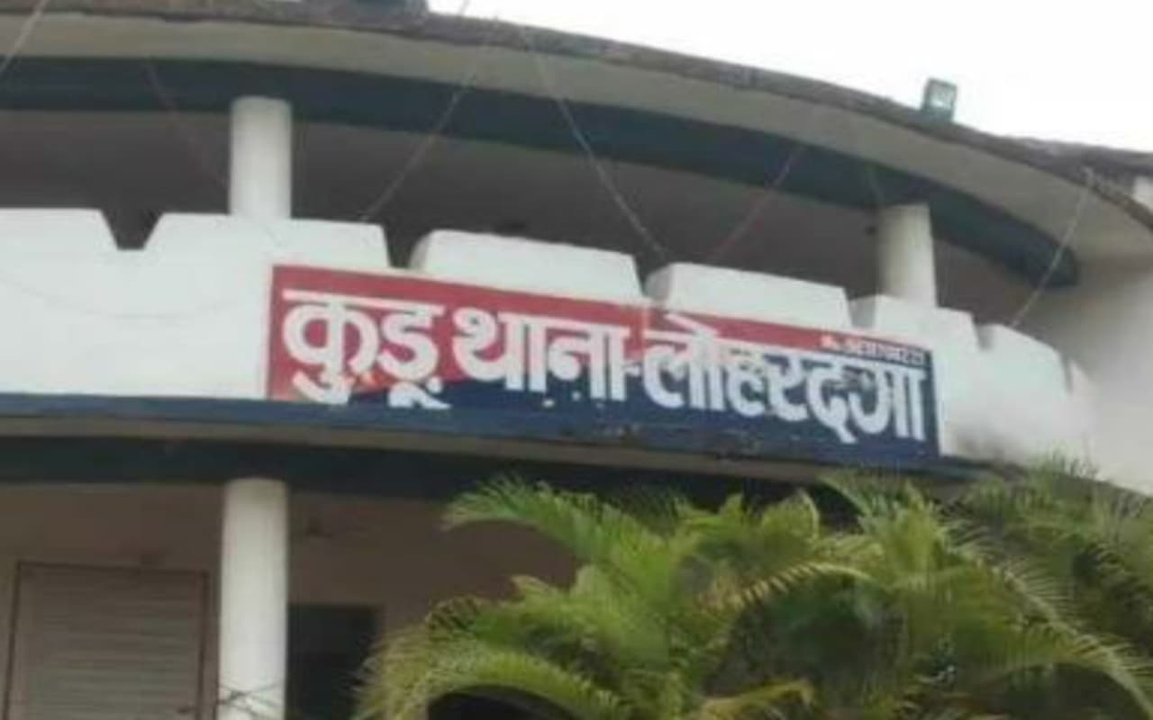 NIA Raid in Lohardaga: ईंट भट्ठा कारोबारी के 8 ठिकानों पर एक साथ छापेमारी, मिले अहम सुराग, एक गिरफ्तार