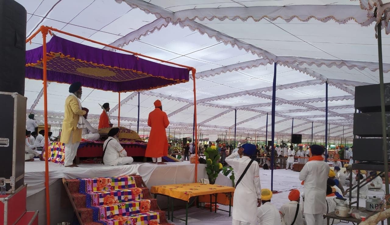 Lakhimpur Kheri: अंतिम अरदास में शामिल होने लखीमपुर पहुंचीं प्रियंका गांधी, जयंत चौधरी भी रवाना