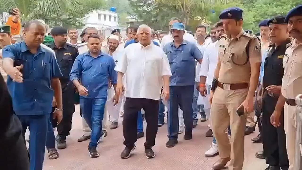 राजद संसदीय बोर्ड में नहीं हुआ पारस और सहनी पर विचार, अब लालू यादव लेंगे अंतिम फैसला