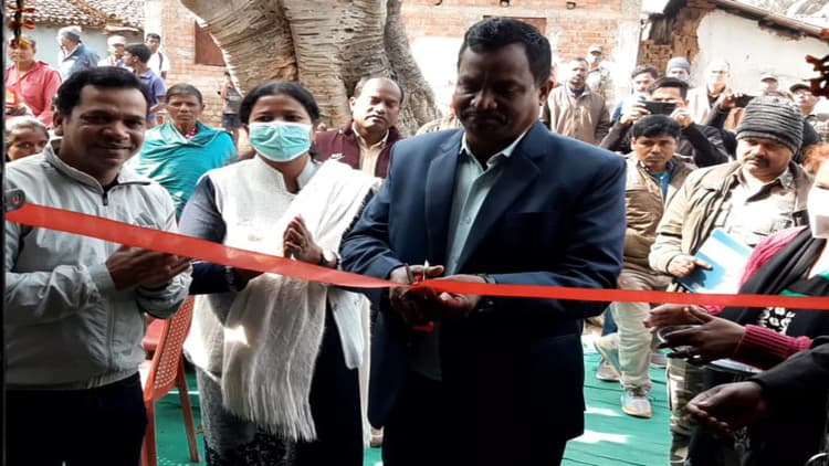 किसानों से लोहरदगा के डुमरटोली लैम्पस में करीब 750 क्विंटल धान की हुई खरीदारी, जिले में 18 अधिप्राप्ति केंद्र