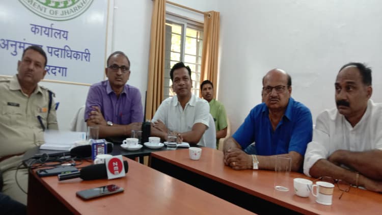 झारखंड के लोहरदगा में अशांति फैलाने में स्लीपर सेल का हाथ, SDO बोले- बख्शे नहीं जाएंगे दोषी