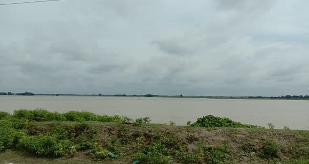 Bihar Flood: बिहार में बारिश बनी मुसीबत, महानंदा नदी का जलस्तर बढ़ा , जानें गंगा, कोसी व बरंडी नदी का हाल