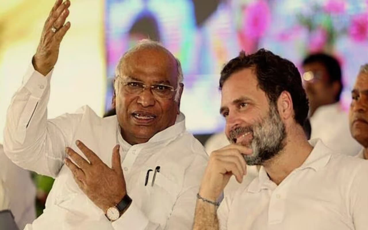 Lok Sabha Election 2024: बीजेपी के खिलाफ चुनाव आयोग पहुंची कांग्रेस, रूस-यूक्रेन युद्ध सहित इन विज्ञापनों पर आपत्ति