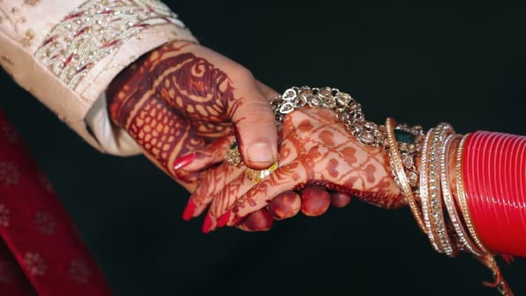 बिहार में लड़के की घरवाले नहीं करा रहे थे शादी, फिर उसने किया कुछ ऐसी कि सन्न रह गया पूरा गांव