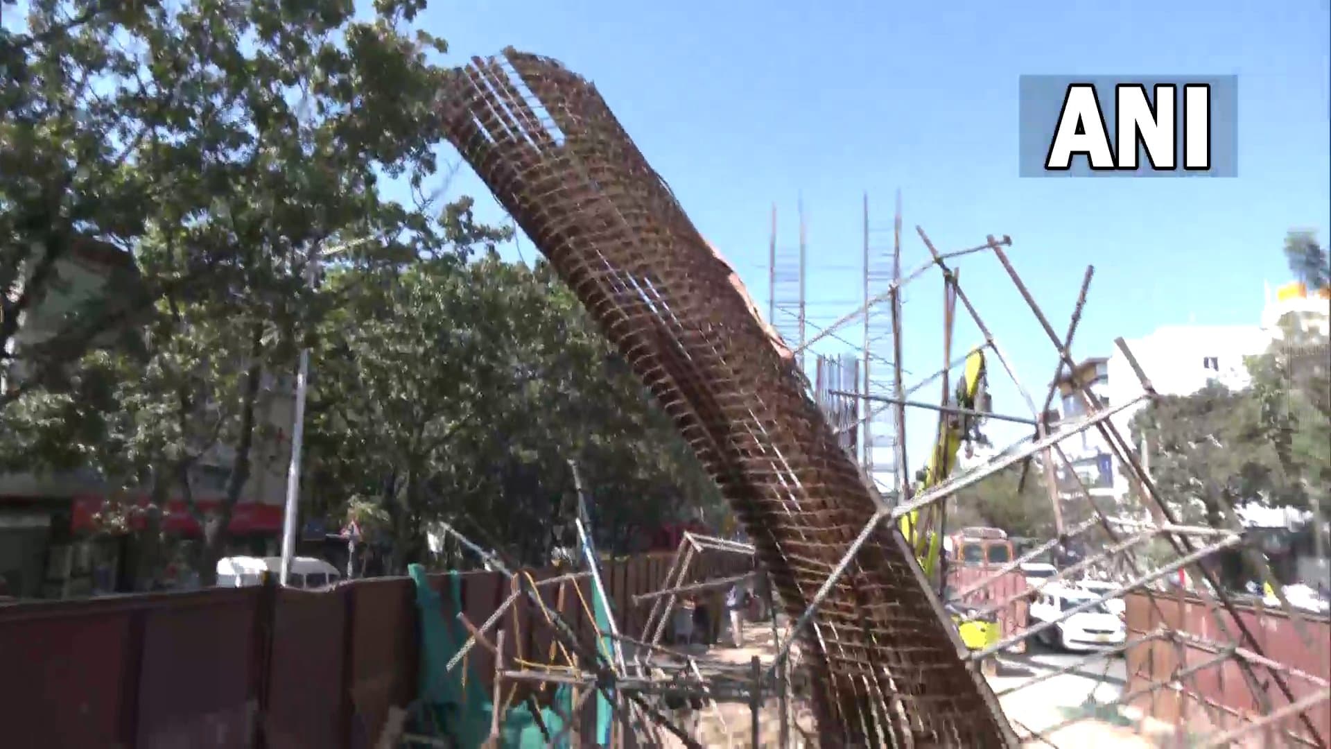 Karnataka Metro Accident: ठेकेदार समेत संबंधित अभियंताओं को नोटिस, मुआवजे की घोषणा