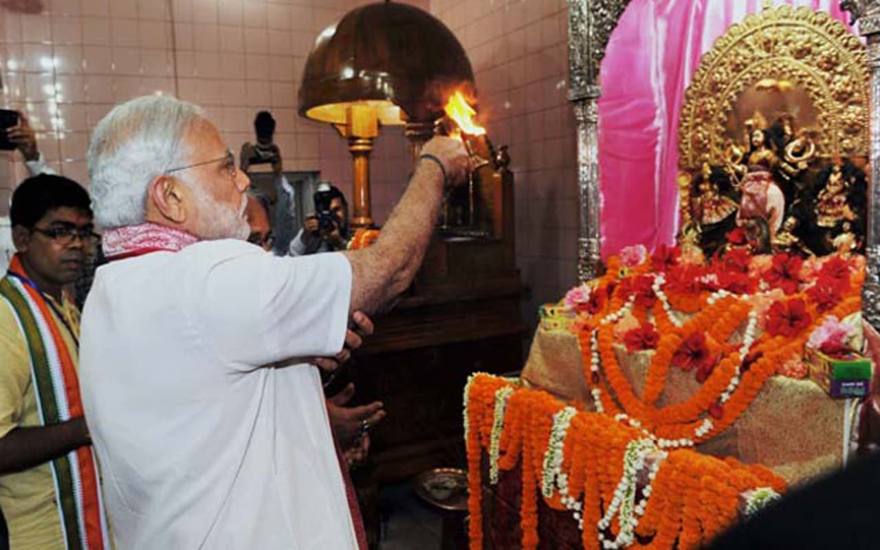 जय छठी मइया! प्रधानमंत्री नरेंद्र म��दी ने देश के लोगों को दी छठ पूजा की शुभकामनाएं