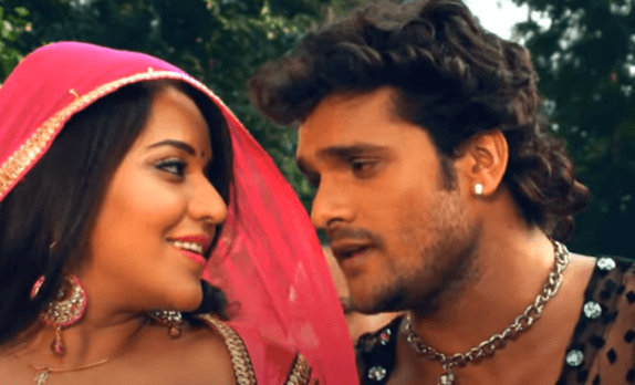 Bhojpuri Song : खेसारी लाल और मोनालिसा का सबसे जबरदस्त हिट गाना वायरल, नहीं देखा तो तुरंत देखिए