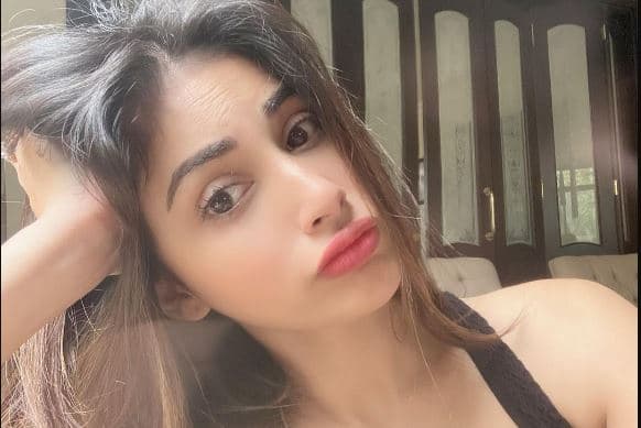 क्या मौनी रॉय जल्द करनेवाली हैं दुबई के इस बिजनेसमैन संग शादी?