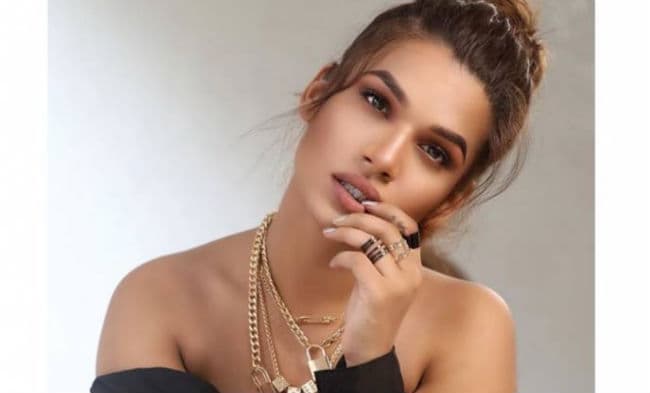 EXCLUSIVE : इस सीनियर की फैन हैं नैना सिंह, बोलीं - मेरा कोई एक्स नहीं...मिल जाए तो मुझे भी मिला देना