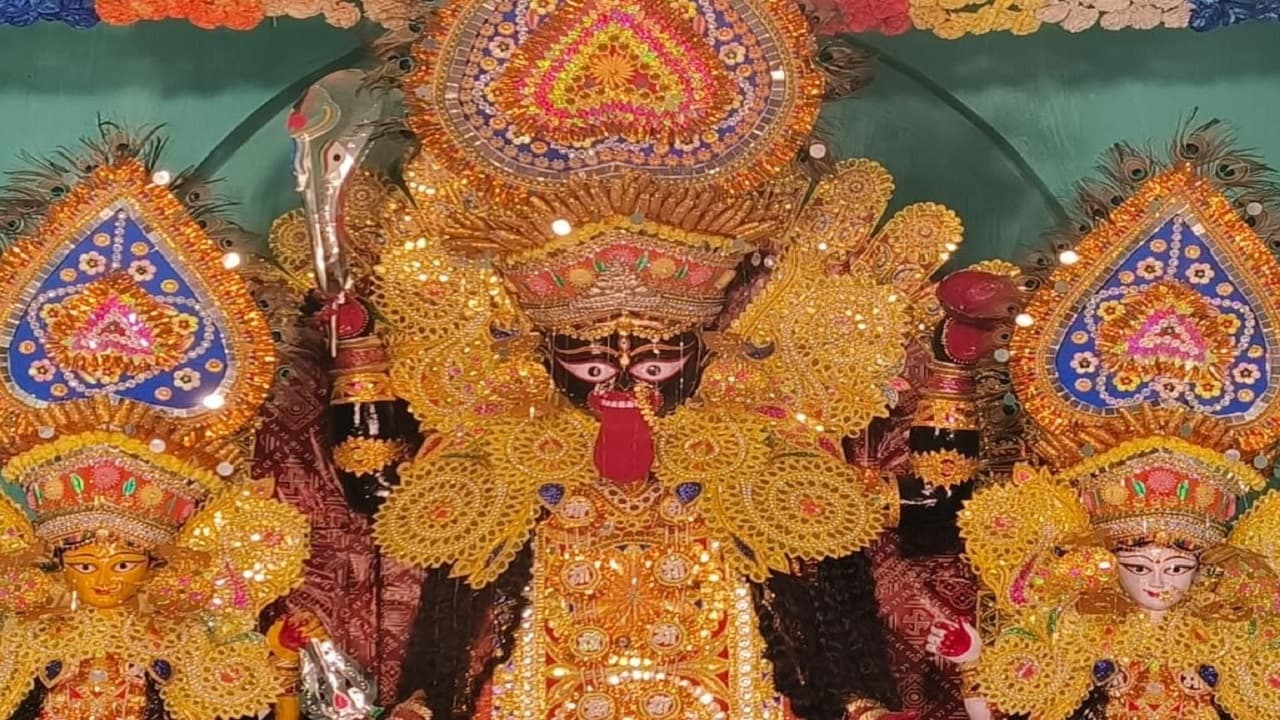 Bihar: भागलपुर में 36 घंटे तक चलती है विसर्जन शोभा यात्रा, परबत्ती की बुढ़िया काली रहती हैं सबसे आगे