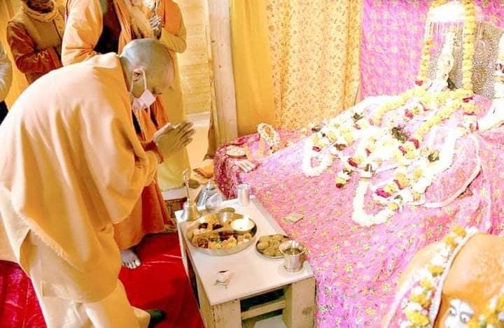 Navratri 2021: शक्ति कलश की स्थापना करेंगे सीएम योगी, नौ दिन व्रत रहते हैं गोरक्षपीठाधीश्वर