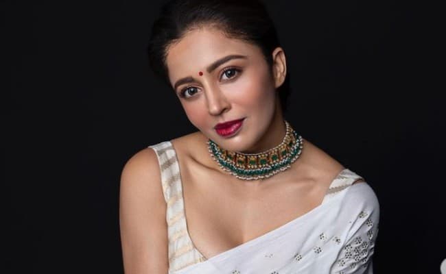 Bhabiji Ghar Par Hain : क्यों भड़कीं नेहा पेंडसे, बोलीं,' मैं भारती सिंह या कपिल शर्मा नहीं जो लोगों को...'