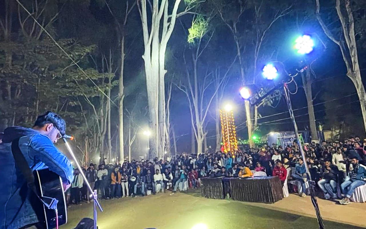 क्रिसमस के मौके पर रांची में लगा न्यू ईयर मेला, मोरहाबादी के चिल्ड्रेंस पार्क में खूब झूमे लोग