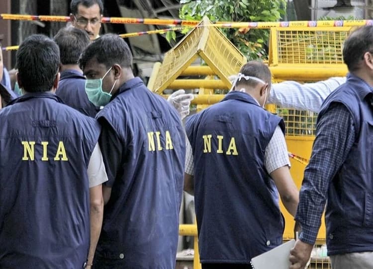 UP समेत आठ राज्यों में PFI के ठिकानों पर NIA की ताबड़तोड़ छापेमारी, मेरठ-बुलंदशहर से हिरासत में कई लोग