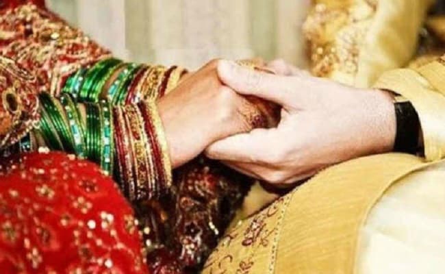 जनता कर्फ्यू का समर्थन: मुस्लिम परिवार ने टाली बेटे की शादी