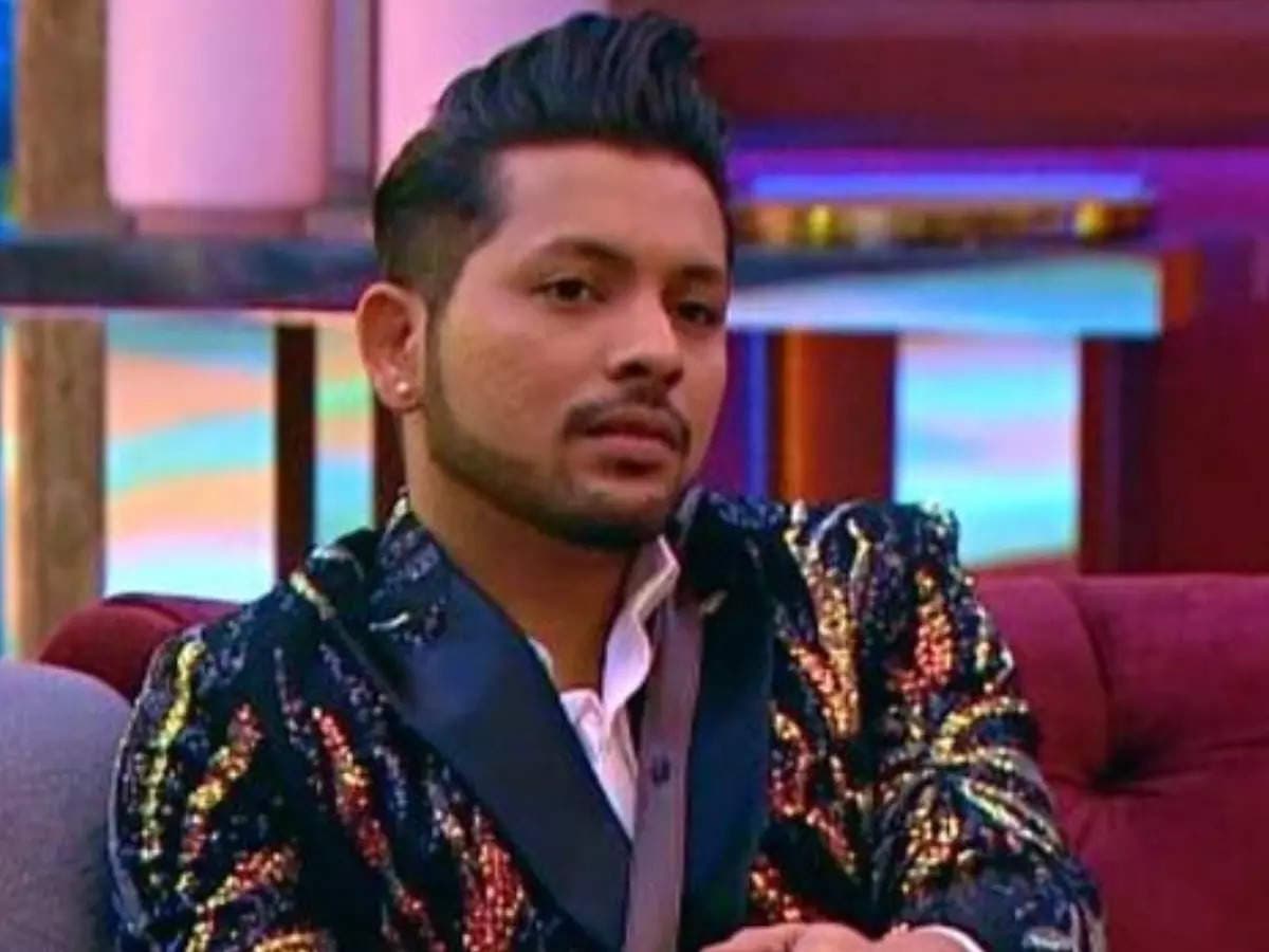 Bigg Boss 15 Finale: घर से मनी बैग लेकर बाहर हुए Nishant Bhat! अब इन 4 कंटेस्टेंट में से कौन होगा विनर?