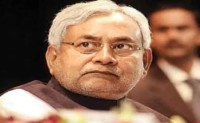 नयी किताब में दावा, जदयू से इतर भाजपा के पास बिहार में लचीले रुख की गुंजाइश कम