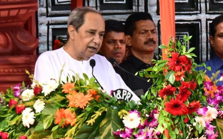 स्वतंत्रता दिवस पर बोले ओडिशा के सीएम नवीन पटनायक - समाज के सभी वर्गों का विकास ही वास्तविक विकास