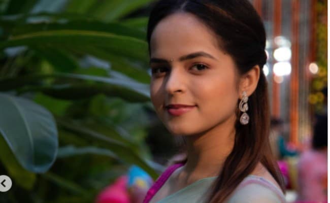 Taarak Mehta Ka Ooltah Chashmah : भिड़े की बेटी 'सोनू' का ट्रांसपेरेंट ड्रेस में दिखा बोल्ड अंदाज, फैंस बोले क्यूटनेस ओवरलोडिड...