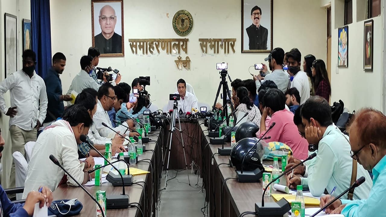 झारखंड पंचायत चुनाव: 305 पंचायतों में 4 चरणों में होंगे चुनाव, 3631 बूथों पर होगी वोटिंग, बोले रांची डीसी