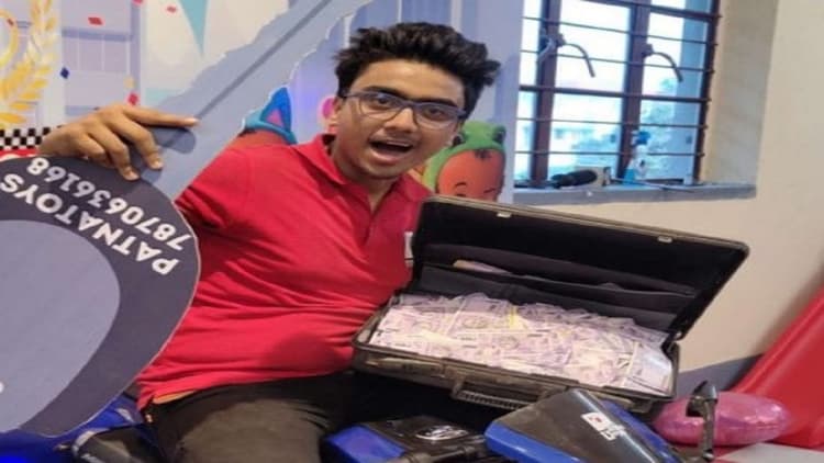 बिहार में अब ऑडी और मर्सिडीज चला सकेंगे बच्चे, युवक के स्टार्टअप ने किया कमाल, जानें पूरा मामला