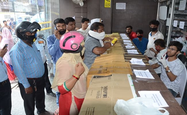 COVID-19 : बिहार में संपूर्ण 'लॉकडाउन', Coronavirus से संक्रमित लोगों की संख्या बढ़ कर 4 हुई