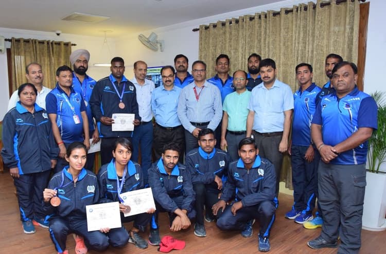 Prayagraj News: अखिल भारतीय रेलवे एथलेटिक चैंपियनशिप में उत्तर मध्य रेलवे की टीम ने जीते पांच मेडल