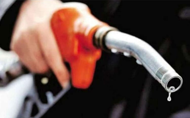 Petrol Diesel Price Today in Jharkhand: आपके शहर में आज क्या है पेट्रोल-डीजल का रेट, यहां देखें पूरी लिस्ट