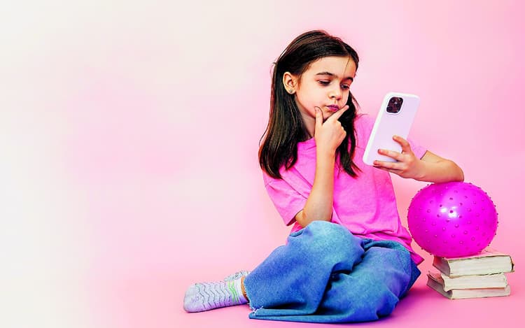 मोबाइल उपयोग सीमित करने की जरूरत