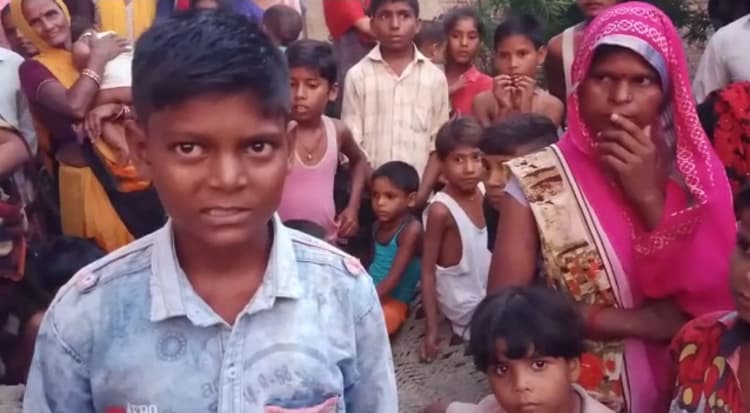 OMG ! 8 साल बाद पुनर्जन्म की यादें लेकर 'अपने' घर पहुंचा लड़का, मौत का कारण बताया तो छलके मां-बाप के आंसू