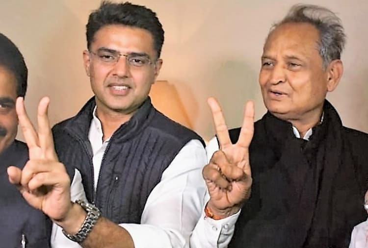 सियासी भूचाल से पहले अशोक गहलोत कर सकते हैं कैबिनेट विस्तार, Sachin Pilot कैंप के इन नेताओं को मिलेगी जगह?