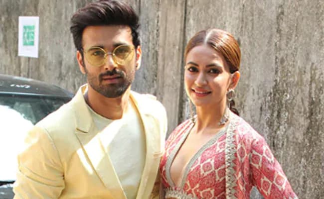 पुलकित सम्राट संग शादी की खबरों पर कृति खरबंदा ने किया खुलासा, बोलीं - 'हम एक-दूसरे...'