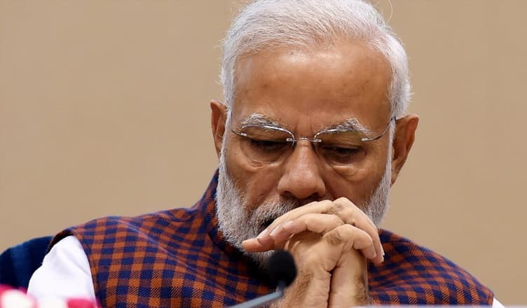 PM मोदी से पहले ओबामा, बिल गेट्स, जेफ बेजॉस के भी Twitter अकाउंट हो चुके हैं Hack PM मोदी से पहले ओबामा, बिल गेट्स, जेफ बेजॉस के भी Twitter अकाउंट हो चुके हैं Hack