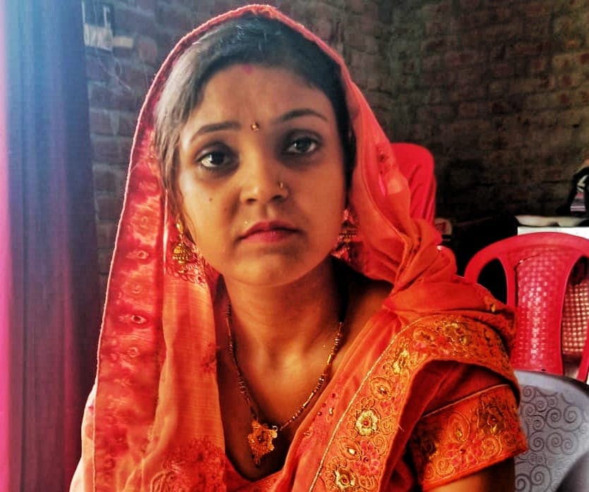 यूपी पंचायत चुनाव : जीतकर ससुराल पहुंची दुल्हनिया पूनम शर्मा का पूरे गांव ने किया स्वागत
