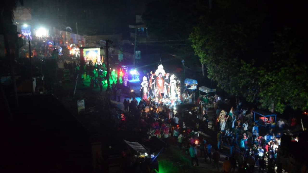 Bihar: भागलपुर में आपूर्ति लाइन पर हुए 180 करोड़ खर्च,फिर भी विसर्जन शोभायात्रा के लिए 30 घंटे काटी बिजली