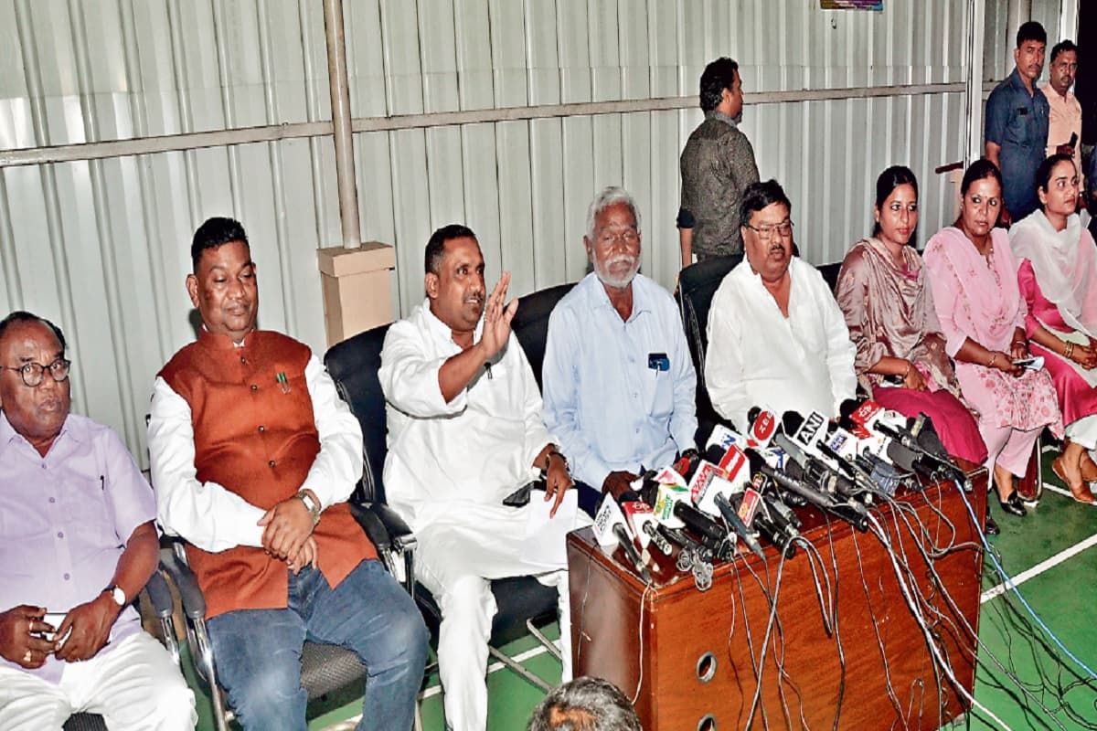 झारखंड में UPA की एकजुटता, कहा- भाजपा को नहीं पच रहा आदिवासी सीएम, राज्यपाल की भूमिका पर सवाल उठाये