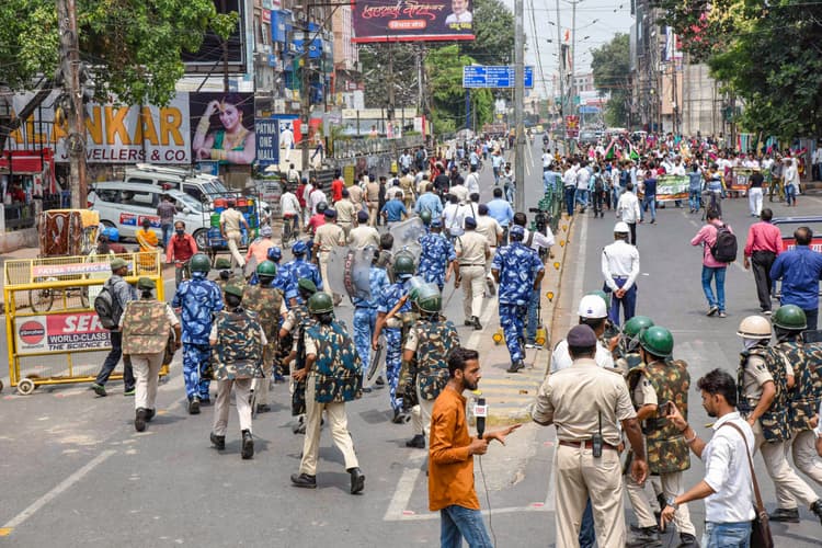 Bharat Bandh: अग्निपथ योजना के विरोध में सोमवार को भारत बंद, कई राज्यों में School Closed