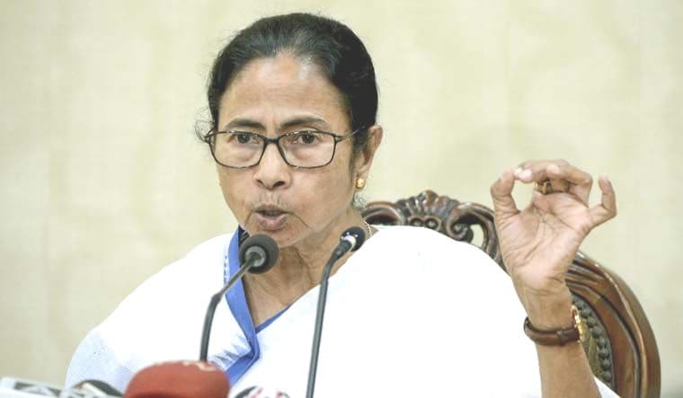 ममता को याद आया शोले का गब्बर, कहा- केंद्र की तानाशाह सरकार के खिलाफ तनकर खड़ी हो राज्य सरकारें ममता को याद आया शोले का गब्बर, कहा- केंद्र की तानाशाह सरकार के खिलाफ तनकर खड़ी हो राज्य सरकारें