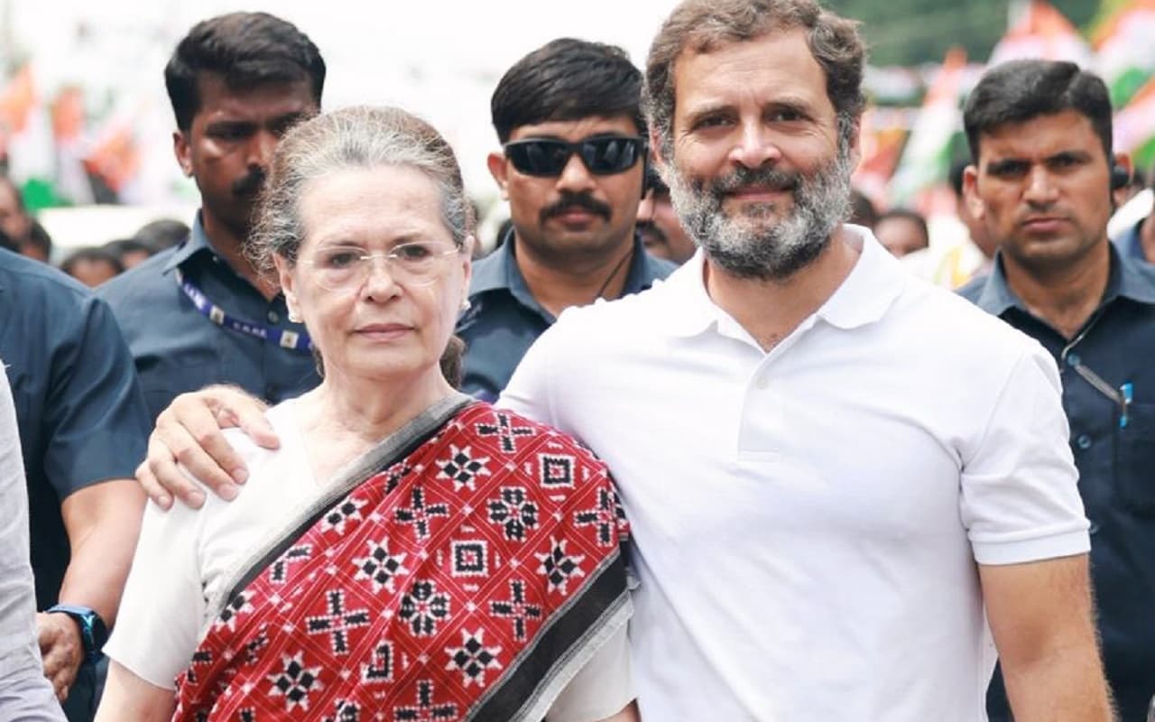 Bharat Jodo Yatra: राहुल गांधी ने 50 दिनों में पूरी की 4 राज्यों की यात्रा, जानें टारगेट से हैं कितनी दूर Bharat Jodo Yatra: राहुल गांधी ने 50 दिनों में पूरी की 4 राज्यों की यात्रा, जानें टारगेट से हैं कितनी दूर