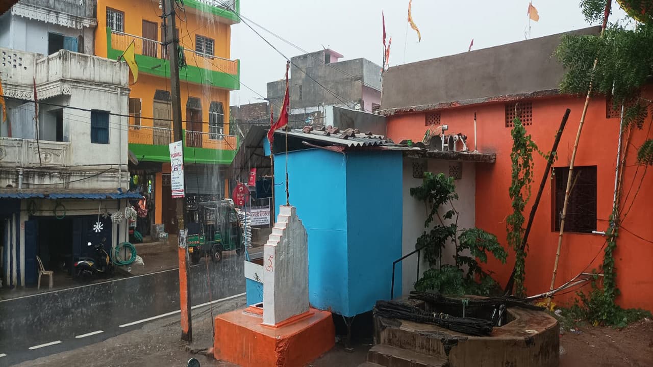 Weather Forecast: झारखंड के कुछ इलाकों में 24 मई को भारी बारिश की चेतावनी, जानें अन्य जिलों का हाल Weather Forecast: झारखंड के कुछ इलाकों में 24 मई को भारी बारिश की चेतावनी, जानें अन्य जिलों का हाल