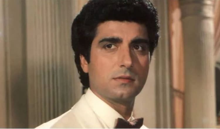 राज बब्बर ने इस फिल्म से किया था बॉलीवुड में डेब्यू, ऐसी है उनकी पर्सनल लाइफ