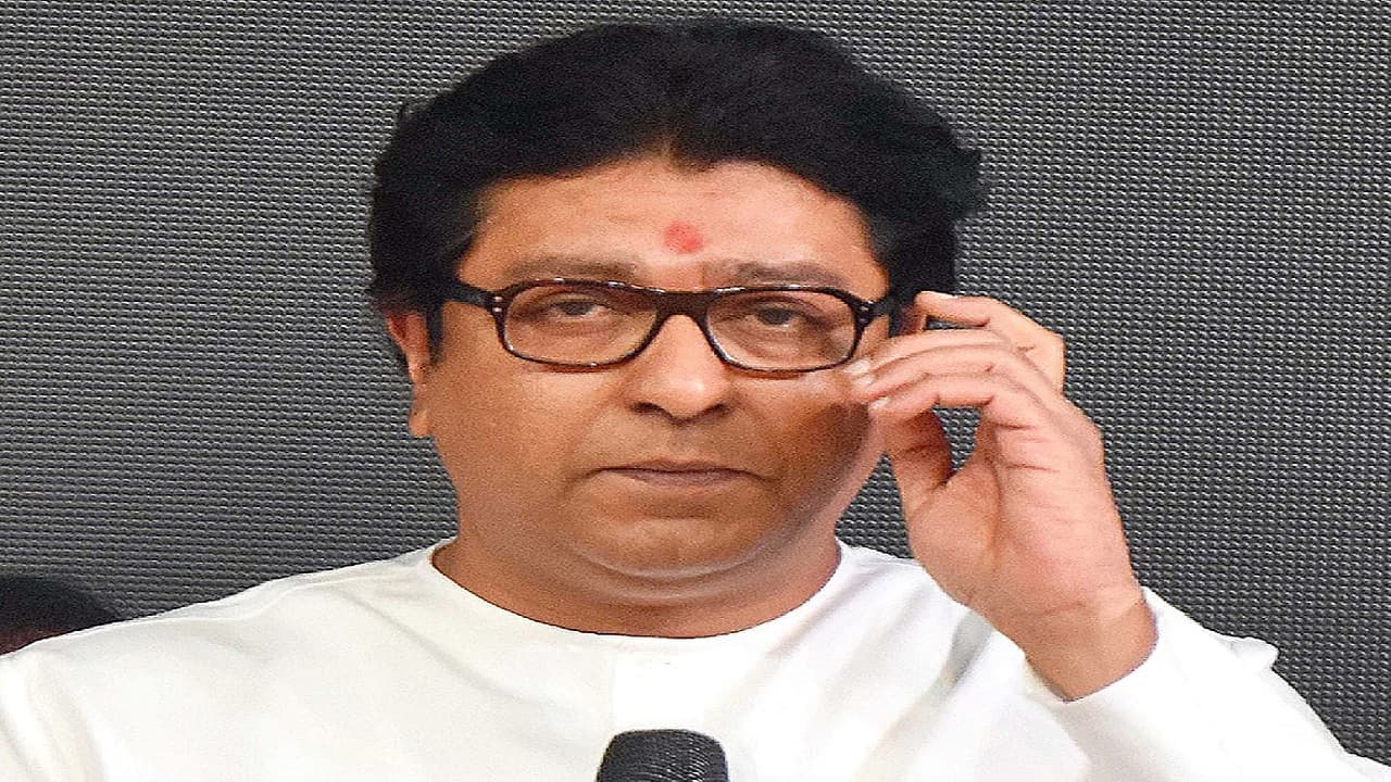 MNS चीफ राज ठाकरे की बढ़ीं मुश्किलें, 2008 के मामले में कोर्ट ने जारी किया नॉन बेलेबल वारंट