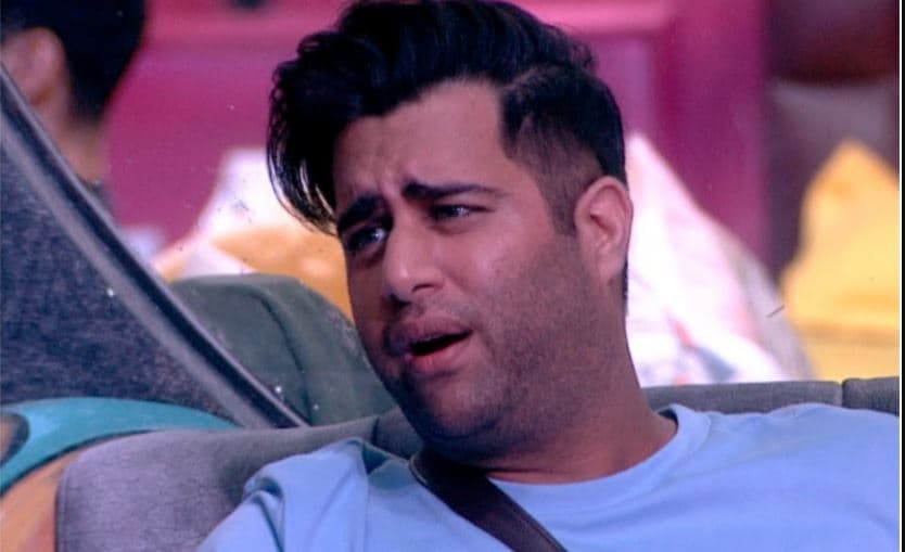 Bigg Boss 15: राजीव संग विशाल नहीं इस कंटेस्टेंट की होगी एंट्री, घरवालों के फैसले को दिखायेंगे ठेंगा