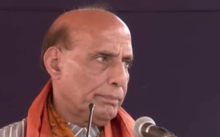 विश्व भारती के दीक्षांत समारोह में रक्षा मंत्री राजनाथ सिंह- भारत दुनिया की तीसरी सबसे बड़ी अर्थव्यवस्था होगी