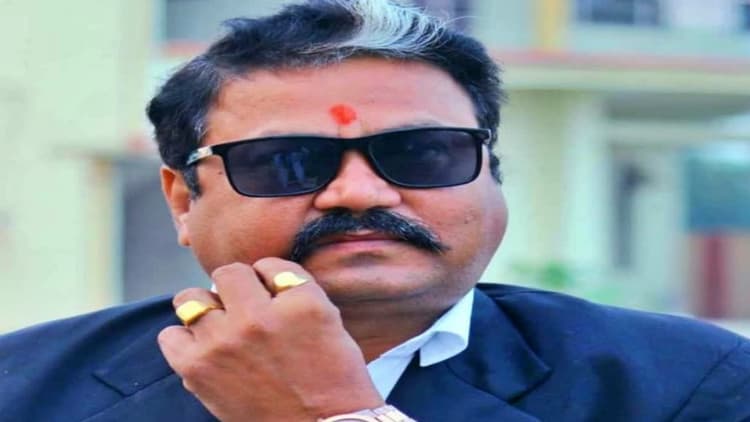 बिहार: मुजफ्फरपुर में बीजेपी विधायक के घर पुलिस ने की छापेमारी, RJD नेता के अपहरण मामले में दो गाड़ियां जब्त