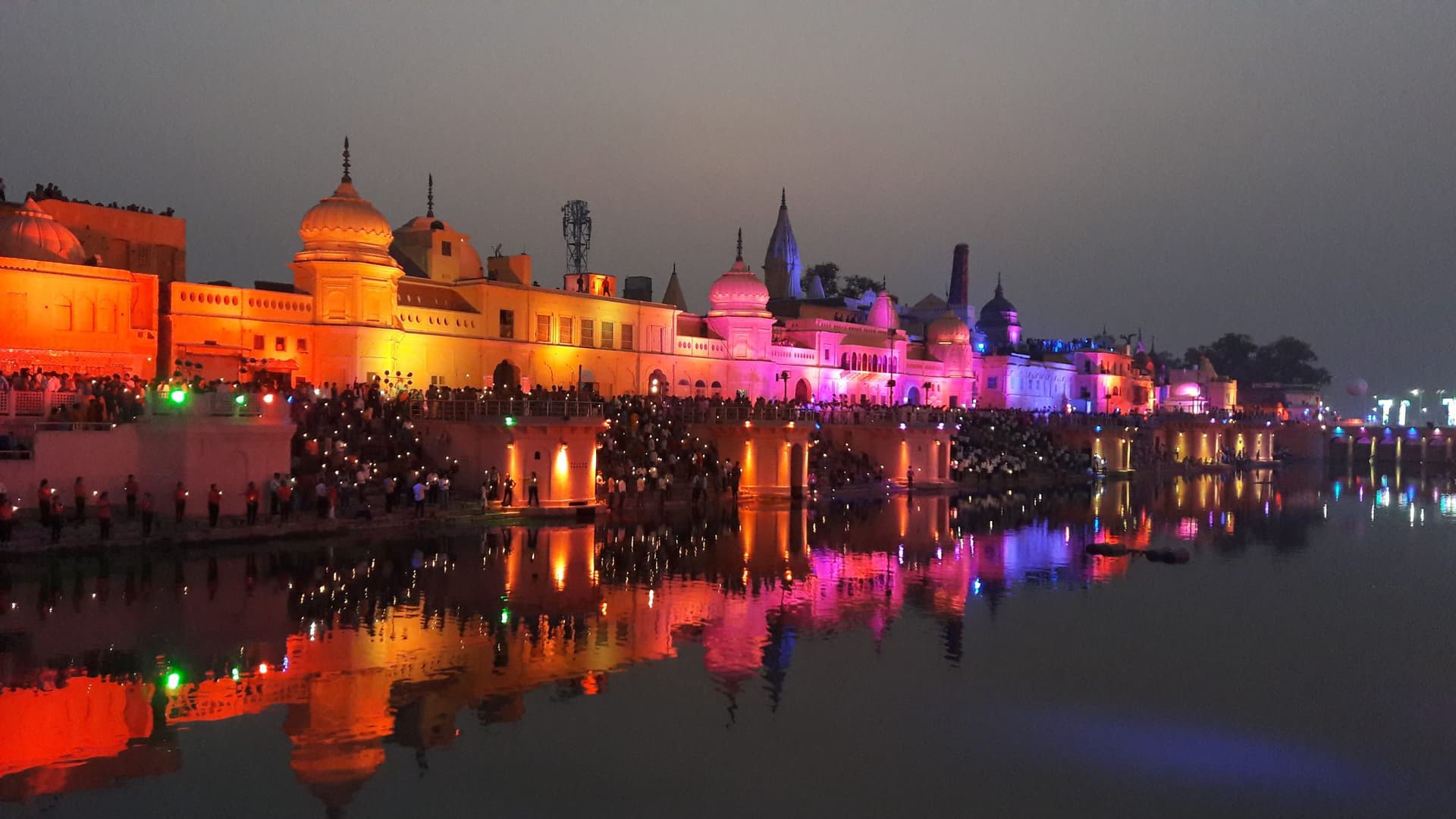 अयोध्या में ताज ग्रुप खोलेगा कई होटल, देसी और विदेशी पर्यटन के लिए एक हब के रूप में विकसित होगा शहर अयोध्या में ताज ग्रुप खोलेगा कई होटल, देसी और विदेशी पर्यटन के लिए एक हब के रूप में विकसित होगा शहर