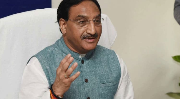 CBSE Class 10, 12 Board Exams 2021 Datesheet: दो फरवरी को जारी होगा बोर्ड परीक्षा का डेटशीट, शिक्षा मंत्री ने कही ये बात