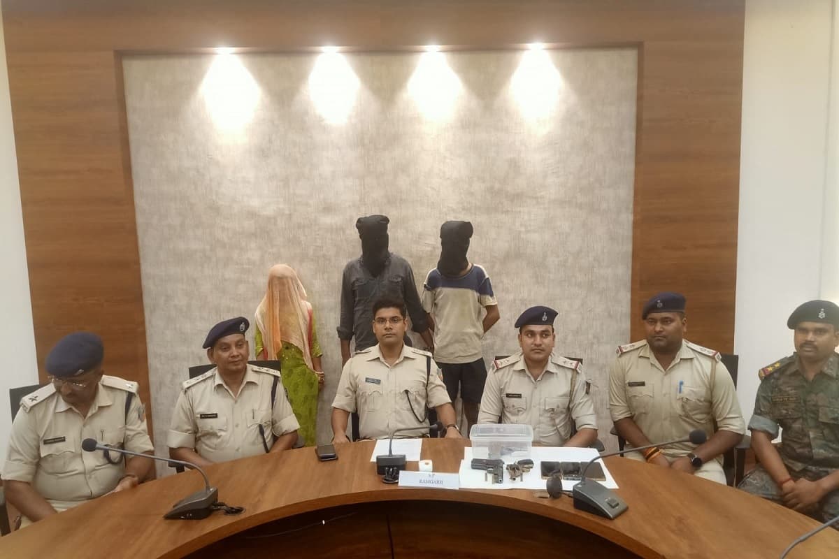 झारखंड: सिपाही हत्याकांड का खुलासा, पत्नी ने ही करायी थी प्रेमी से हत्या, तीन आरोपी गिरफ्तार