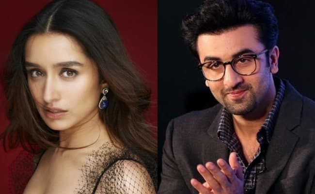 लव रंजन की फिल्म में श्रद्धा कपूर संग रोमांस करते दिखेंगे रणबीर कपूर, इस दिन होगी रिलीज, यहां पढ़ें डिटेल्स लव रंजन की फिल्म में श्रद्धा कपूर संग रोमांस करते दिखेंगे रणबीर कपूर, इस दिन होगी रिलीज, यहां पढ़ें डिटेल्स