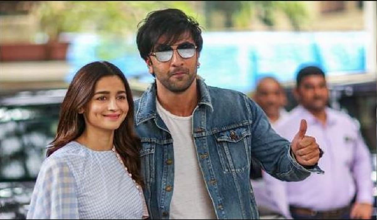 जुड़वा बच्चों के पेरेंट्स बनेंगे आलिया भट्ट और रणबीर कपूर? अब 'शमशेरा' एक्टर ने तोड़ी चुप्पी